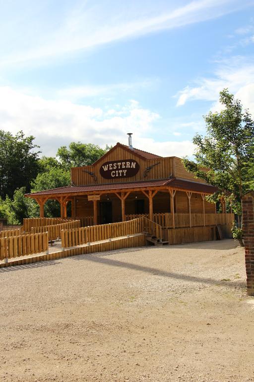 Western City Troyes Barberey-Saint-Sulpice Екстер'єр фото
